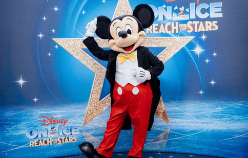 Momente magice la București alături de Mickey Mouse, gazda spectacolului Disney On Ice - Reach For The Stars!