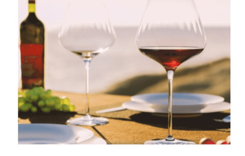 Descoperă ce influență au paharele de vin asupra gustului