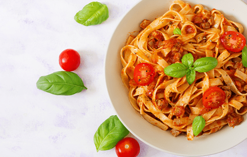 Secretele unei rețete de paste Bolognese reușite: ingrediente, tehnici și trucuri