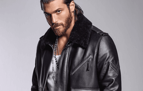 Can Yaman, „Parola: Te iubesc! ”, are o nouă iubită. Aflaţi despre cine e vorba!