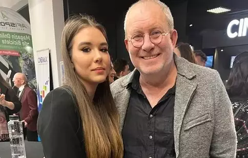 Florin Busuioc, un tată de nota zece. Cum se înțelege cu iubitul fiicei sale, Natalie. Prezentatorul a devenit ținta glumelor acestuia