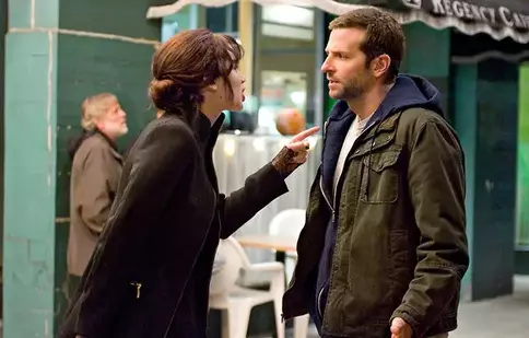 Filme la TV azi, 14 februarie 2024: „Scenariu pentru happy-end”, „Cavalerul de oțel”, „Bodyguard”, „Un plan perfect”, „Hobbitul: Dezolarea lui Smaug”