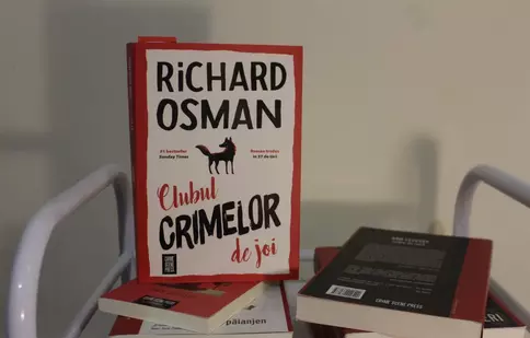 Celebrul roman „Clubul crimelor de joi” va avea o ecranizare. Ce știm despre distribuție și acțiune