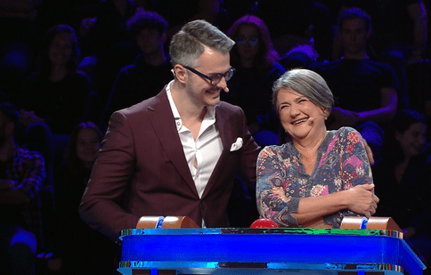 Ești mai deștept decât un copil de clasa a V-a. Gabriela și Vladimir și-au adjudecat premiul de 50.000 lei și o vacanță în Peru în show-ul de la Antena 1
