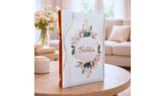Atunci când cauți o Biblie de cumpărat, nu alegi doar o carte, ci un sprijin pentru viața spirituală