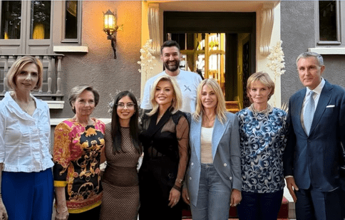 Nadia Comăneci, Loredana Groza și Smiley, în vizită la Familia Regală a României. Imaginea care i-a impresionat pe fani