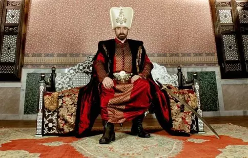 Halit Ergenç îşi ia “adio” de la Suleyman