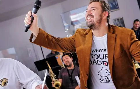 Horia Brenciu a lansat un nou single, "Hello"