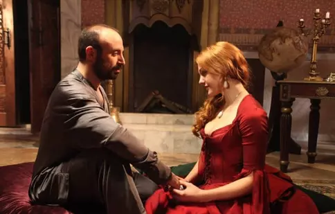 Sultana Hurrem se hotărăşte să moară, diseară, în “Suleyman Magnificul”