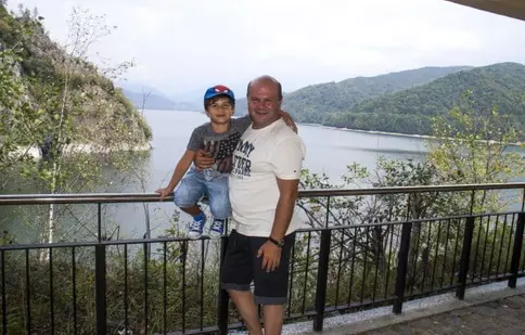 FOTO: Octavian Păscuţ, cârcotaş şi în vacanţă