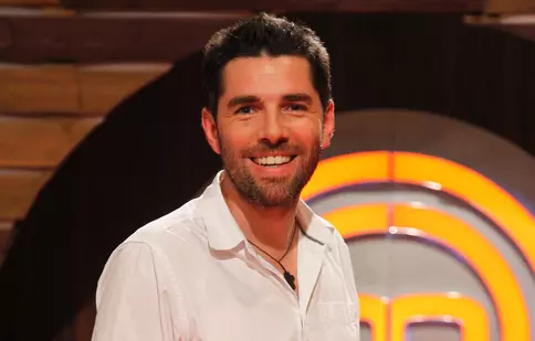 Alex Dima s-a pus pe “tocit” pentru “MasterChef – Proba celebrităţii”