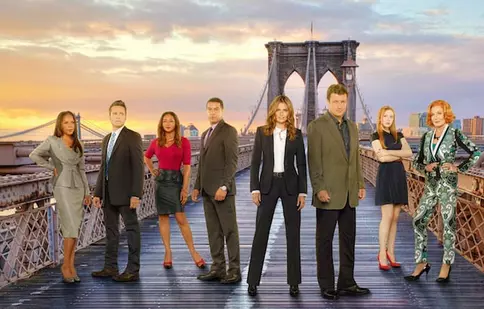 Sezonul 6 al serialului "Castle" începe astăzi la Universal Channel