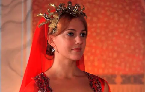 Meryem Uzerli („Suleyman Magnificul”), gata să se întoarcă pe micile ecrane
