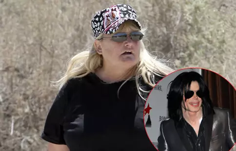 Debbie Rowe vrea custodia copiilor ei cu Michael Jackson