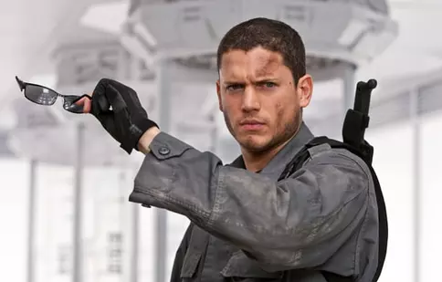 Wentworth Miller va juca în spin-off-ul serialului „Arcaşul”