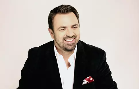 Horia Brenciu a lansat piesa “Seara ta de Crăciun”