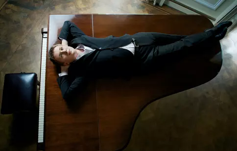 „Piano Colours” – recital romantic „marca” Sergiu Tuhuţiu