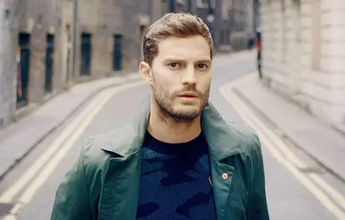 Jamie Dornan a devenit din nou tată