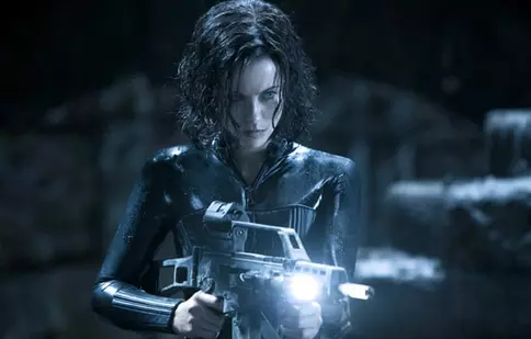 Kate Beckinsale se reîntoarce pentru „Lumea de dincolo 5”