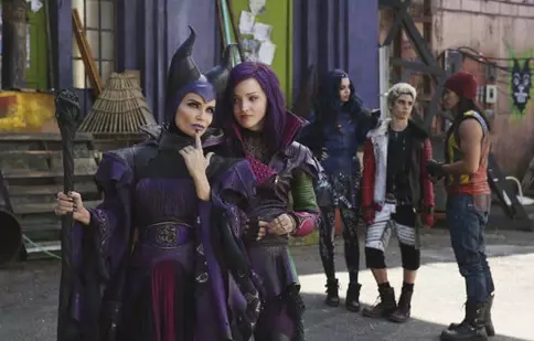 Premieră la Disney Channel pe 19 septembrie: „Descendenții”