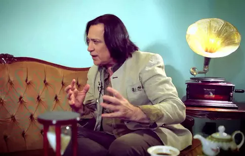 Marius Bodochi, aniversat la TVR 2: Actor și regizor în „Femeia perfectă”