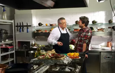 Andi Moisescu, o „tânără speranţă” în bucătăria lui Mircea Dinescu