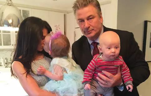 Alec Baldwin şi soţia lui, Hilaria, aşteaptă al treilea copil