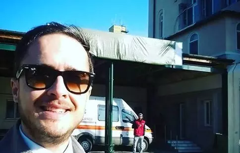 Şerban Copoţ, prezentatorul „iUmor”, a devenit din nou tată