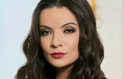 Anca Dinicu prezintă show-ul „În puii mei!” de la Antena 1