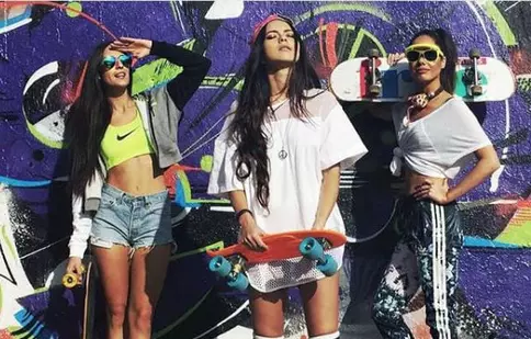 Inna a lansat videoclipul piesei “Bad Boys”