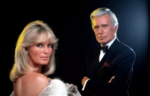 După „Dallas”, se pregătește o nouă versiune a serialului cult „Dinastia”