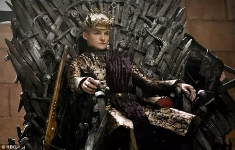 Jack Gleeson (Regele Joffrey în „Urzeala tronurilor”) știe cine va sta pe Tronul de Fier