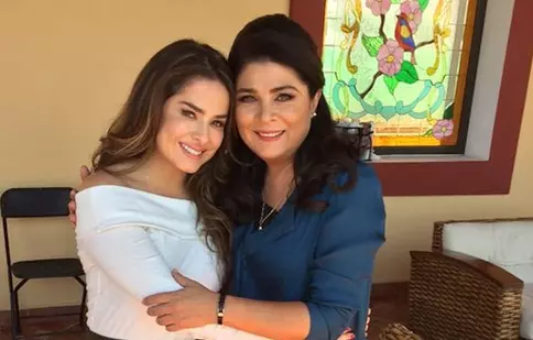 Danna Garcia, ignorată de Victoria Ruffo pe platourile de filmare