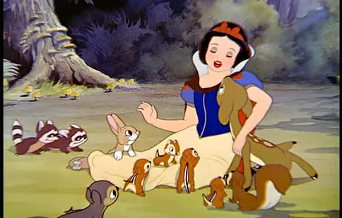 Disney lucrează la un live-action cu Albă ca Zăpada