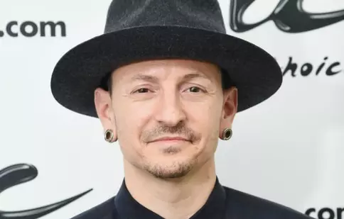 Solistul trupei Linkin Park, Chester Bennington, a murit la numai 41 de ani. Reacțiile colegilor de breaslă nu au întârziat să apară