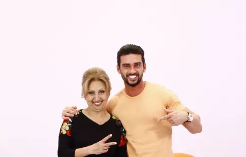 Dorian Popa face echipă cu mama sa pentru emisiunea „Chefi la cuțite”