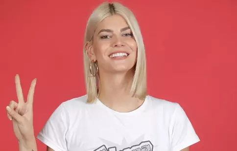 Laura Giurcanu este vlogger-ul emisiunii „Vocea României”