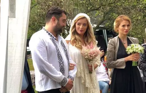 FOTO. Diana Dumitrescu s-a căsătorit în secret. Iată cum a arătat în rochie de mireasă