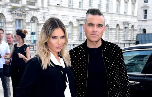 Robbie Williams și soția sa au devenit părinți pentru a treia oară