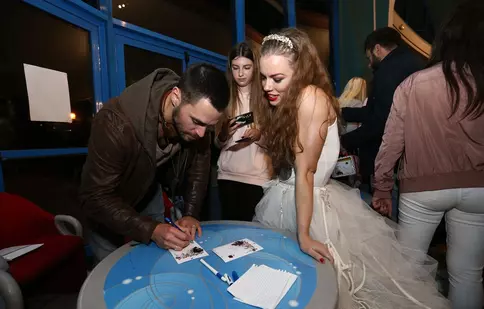 GALERIE FOTO. Actorii din „Fructul oprit”, întâlnire emoționantă cu fanii serialului