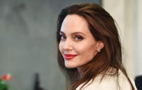 Actrița Angelina Jolie l-ar fi montat pe fiul ei Pax împotriva lui Brad Pitt