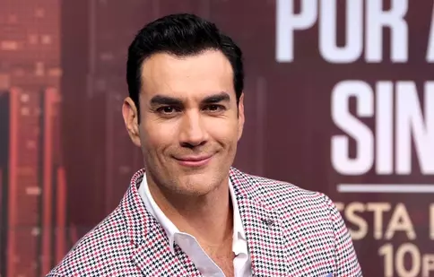 David Zepeda a fost părăsit de iubită! Aflaţi adevăratul motiv!
