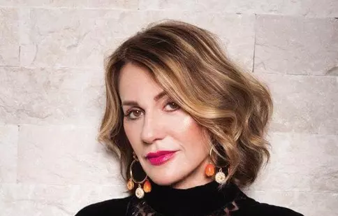 VIDEO. Nadia Comăneci o susţine pe Sandra Izbaşa la debutul ei pe marile ecrane în comedia ,,Faci sau Taci”