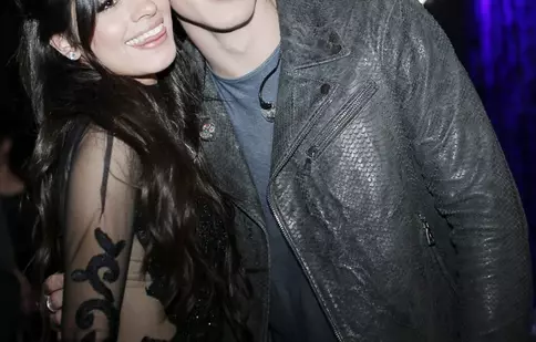 Se naște o idilă? Cum au fost surprinși Shawn Mendes și Camila Cabello