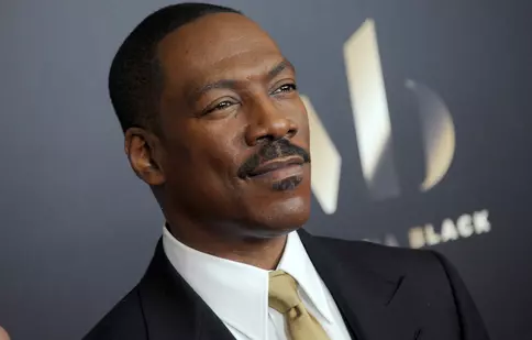 Eddie Murphy anunță că lucrează la partea a patra a filmului „Poliţistul din Beverly Hills”