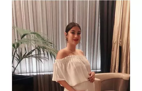 Hazal Kaya, din „Povestea noastră”, a născut un băieţel