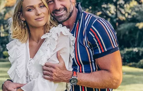 FOTO. Cum au împodobit bradul pentru primul Crăciun împreună Irina Baeva și Gabriel Soto