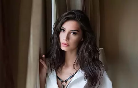 Burcu Kiratli („Dragoste și ură”) vrea să se mărite din nou cu fostul soț