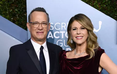 Tom Hanks, prima apariție live la televizor după ce a fost diagnosticat pozitiv cu coronavirus. Mesajul transmis de actor