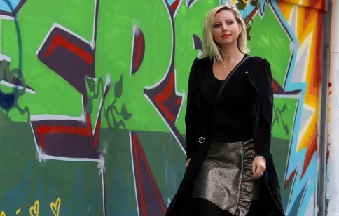 Cum arată și ce face astăzi Mihaela Cernea. Solista de la „Class” are 43 de ani și doi copii adolescenți